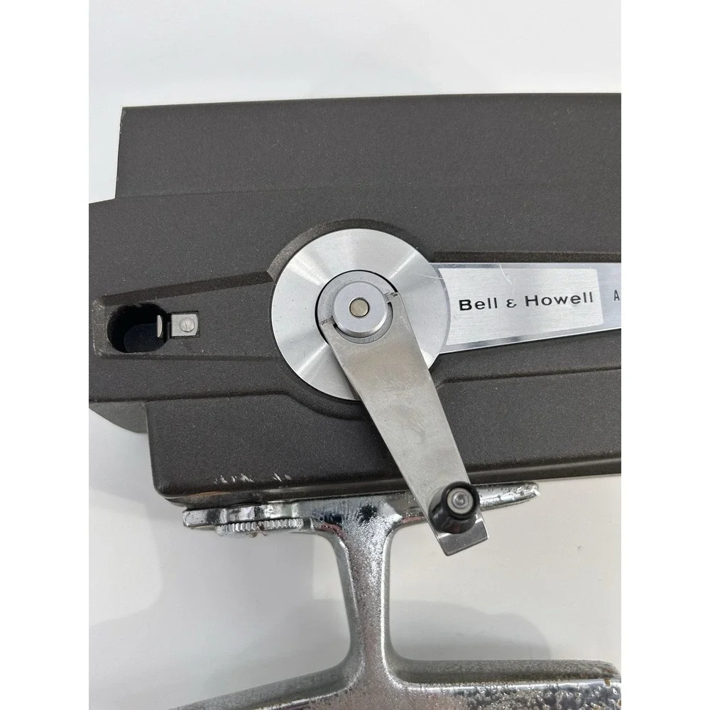 Super 8 Bell & Howell Optronic Eye Perpetua Drive Autoload Zoom Model 306